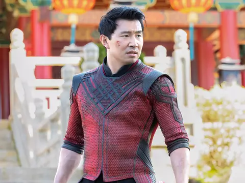 Shang-Chi | Simu Liu critica falta de representatividade para atores asiáticos