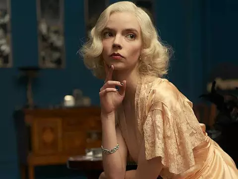 Anya Taylor-Joy en la película Ámsterdam (Reproducción)