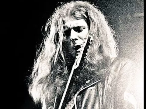 Fast Eddie Clarke, ex-guitarrista do Motörhead, falece aos 67 anos