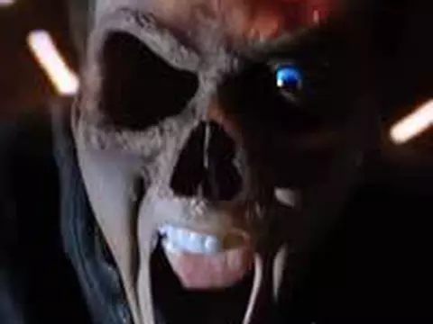 Motoqueiro Fantasma 2 | Nicolas Cage revela inspiração em cobra que se move como Axl Rose