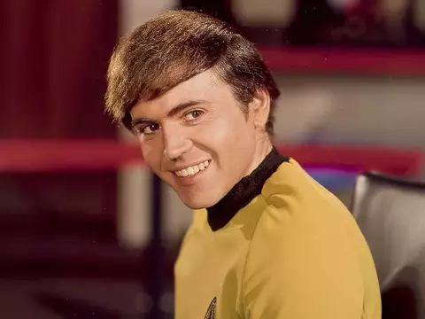 Walter Koenig, From 'Star Trek', Dies at 90