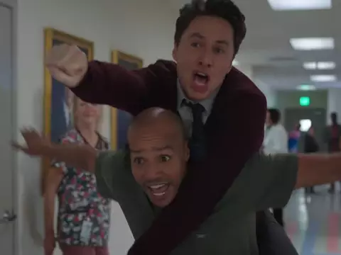 Scrubs reúne velha guarda e novatos em hilário trailer do revival