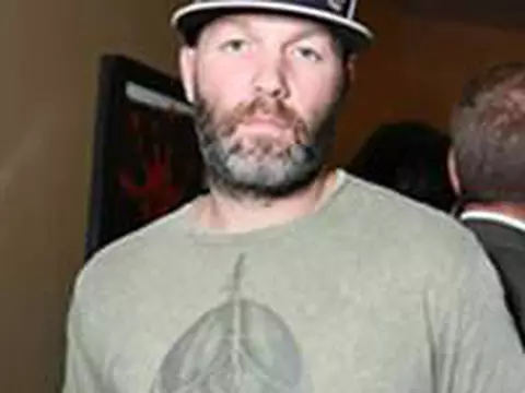 Limp Bizkit | Novo álbum se chama Stampede Of The Disco Elephants