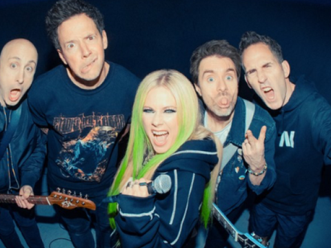 Avril Lavigne e Simple Plan - "Young & Dumb" (Reprodução)