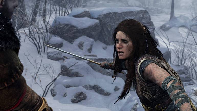 Kratos enfrenta Freya.