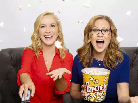 The Office | Jenna Fischer e Angela Kinsey farão podcast sobre a série