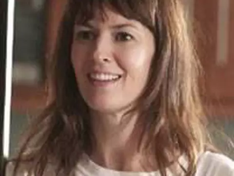 Poltergeist | Rosemarie DeWitt vai estrelar o remake