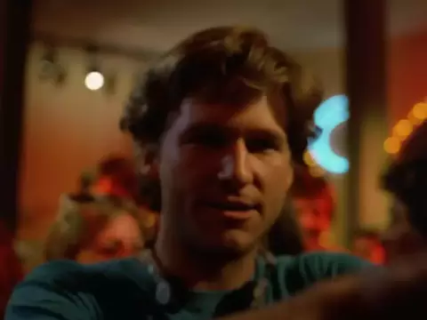 Tron: Ares destaca retorno de Jeff Bridges em novo trailer; assista
