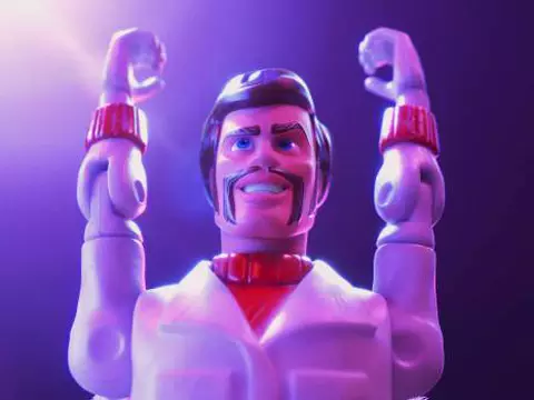 Toy Story 4 | Duke Caboom foi easter egg de Os Incríveis 2