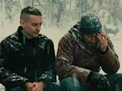 Crítica: Entre Irmãos