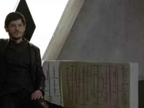 Inumanos | Maximus não é mau, nem desleal, afirma Iwan Rheon