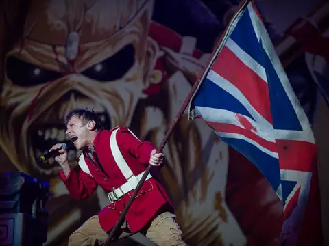 Iron Maiden Oficial/John McMurtrie