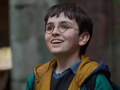 Elenco de Harry Potter é visto gravando hoje (3); veja