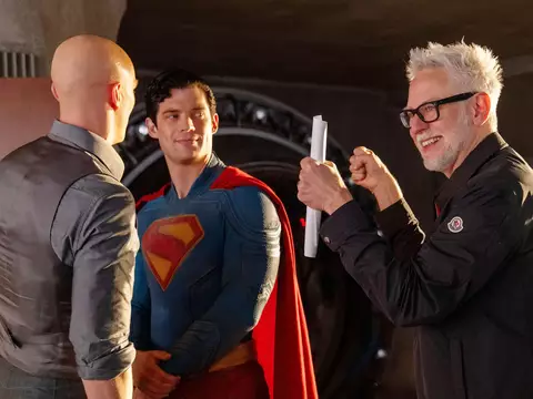 James Gunn expressa dúvidas sobre seu futuro na DC em meio a venda da Warner