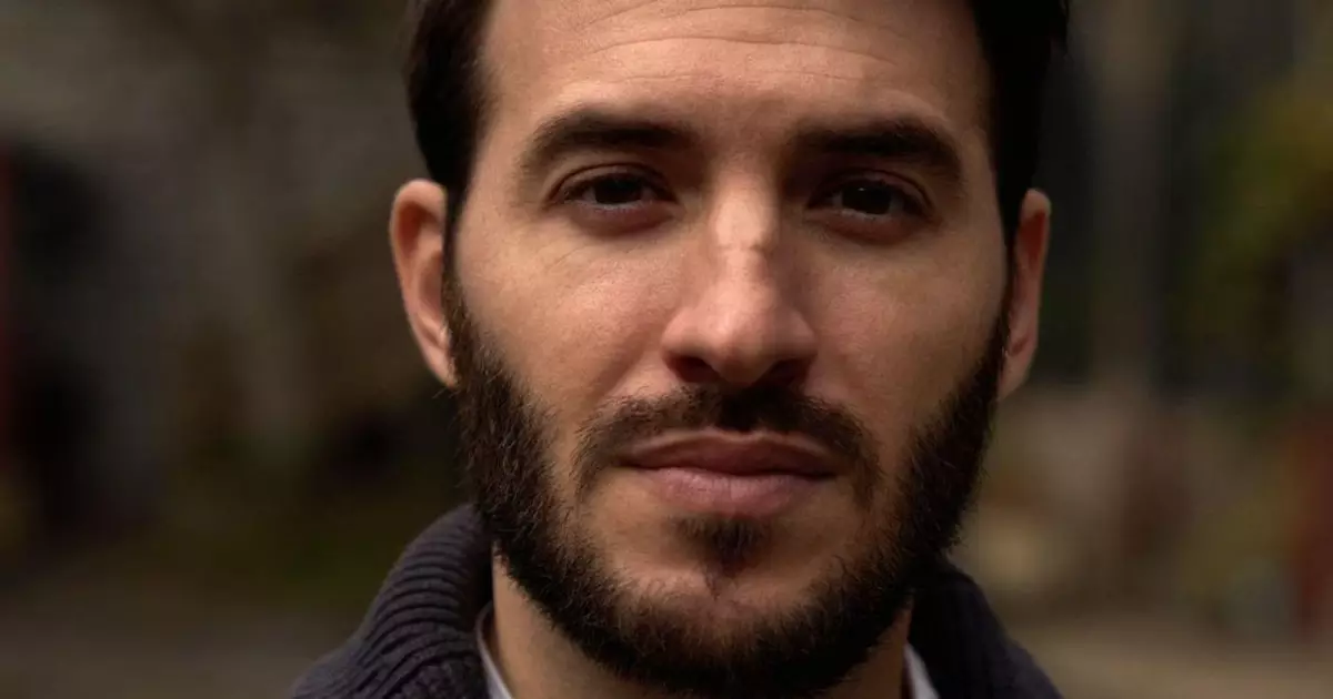 Bonjour, mes amis! gamescom latam 2026 terá ator de Clair Obscur: Expedition 33