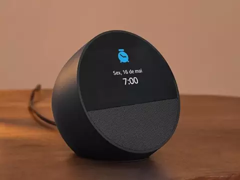 Echo Spot preta