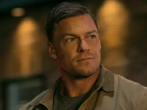 Foto de Alan Ritchson em Reacher/Prime Video/Reprodução