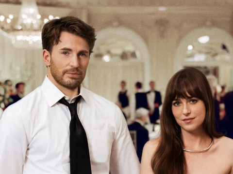 Chris Evans e Dakota Johnson Brilham no Novo Pôster de 'Amores Materialistas'