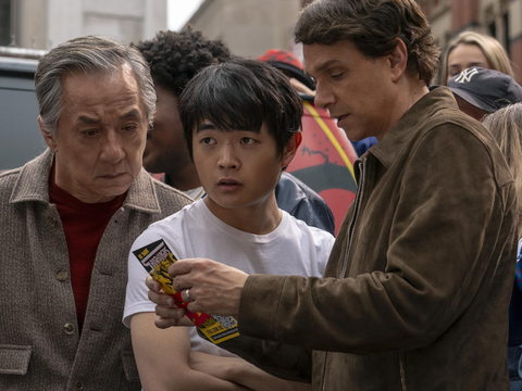 Karatê Kid: Lendas une Ralph Macchio e Jackie Chan em um épico crossover de artes marciais