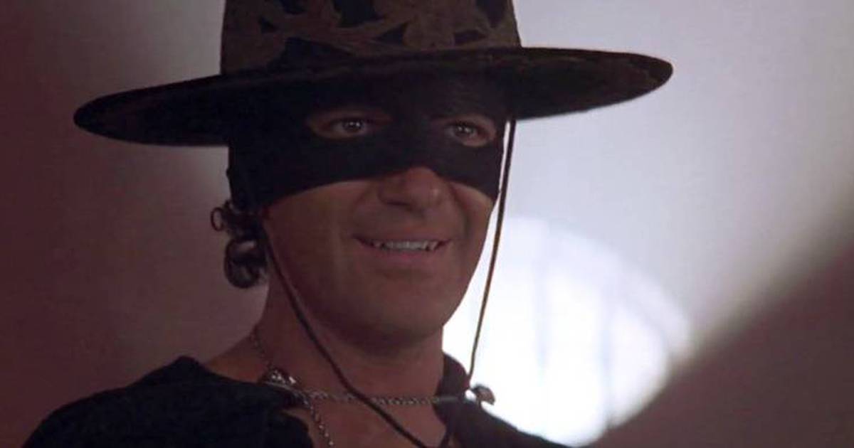 A MÁSCARA DO ZORRO (1998)