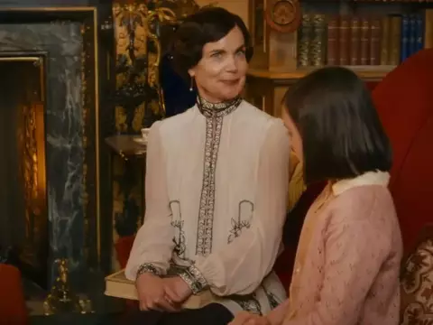 Downton Abbey | Atriz comenta sobre a ausência de Maggie Smith