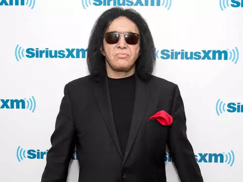 Gene Simmons se pronuncia sobre acusação de assédio sexual 
