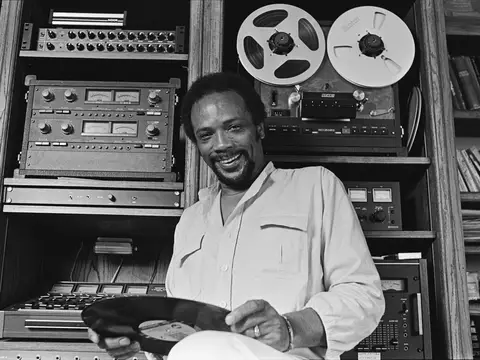 Quincy Jones (Los Angeles Times Photographic Collection, na UCLA Library)