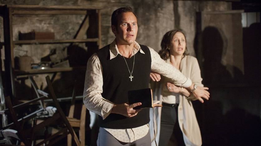 Vera Farmiga e Patrick WIlson em Invocação do MAl