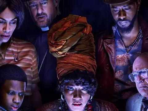 Mansão Mal-Assombrada é uma atração de parque sem alma 