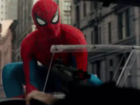 Spider-Man: Un Nuevo Día | Escucha la banda sonora de Michael Giacchino