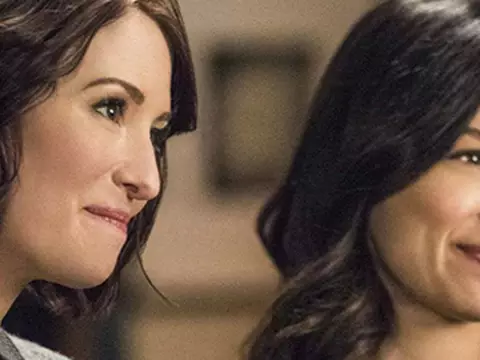 Supergirl | 3ª temporada mostrará mudança no relacionamento entre Alex e Maggie, diz produtor executivo