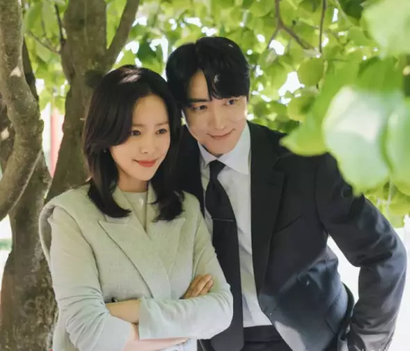 Cena de Meu Secretário Perfeito (Reprodução)