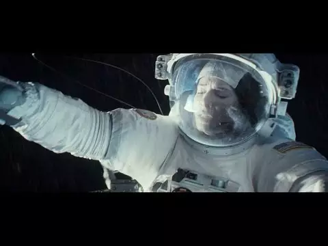 Gravidade | Trecho do filme exibido na Comic-Con sai na web [ATUALIZADO]