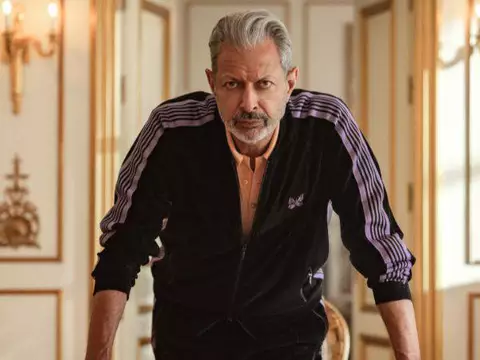 Jeff Goldblum em cena de Kaos
