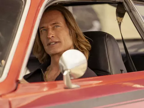 Josh Holloway em Duster (Reprodução)
