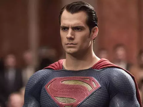 Homem de Aço | Zack Snyder publica mais uma foto de Superman de Cavill