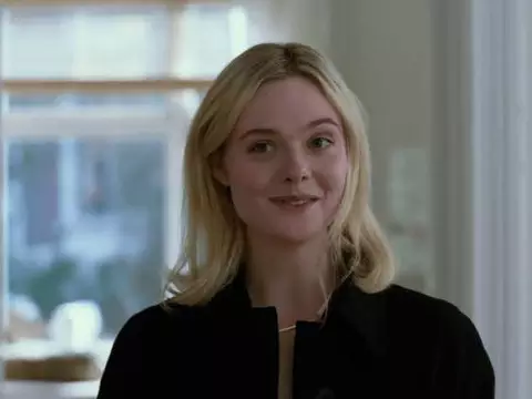 Elle Fanning/Divulgação