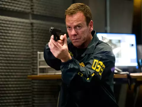Kiefer Sutherland é detido pela polícia após briga com motorista