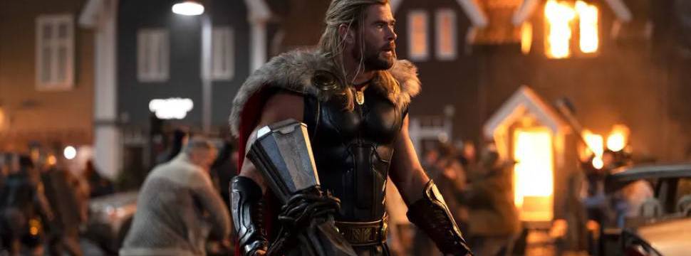 Chris Hemsworth admite que Thor 4 ficou bobo demais e diz que até amigos de  seus filhos criticaram