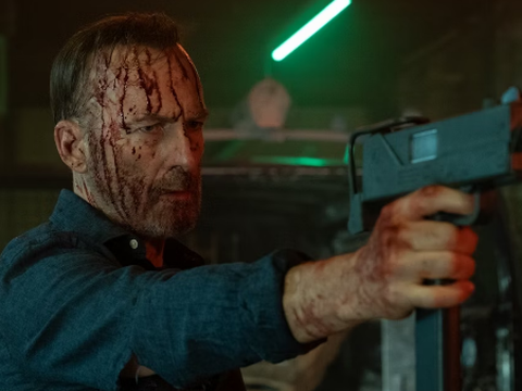 Bob Odenkirk Retorna em 'Anônimo 2': Confira Nova Imagem e Detalhes da Esperada Sequência