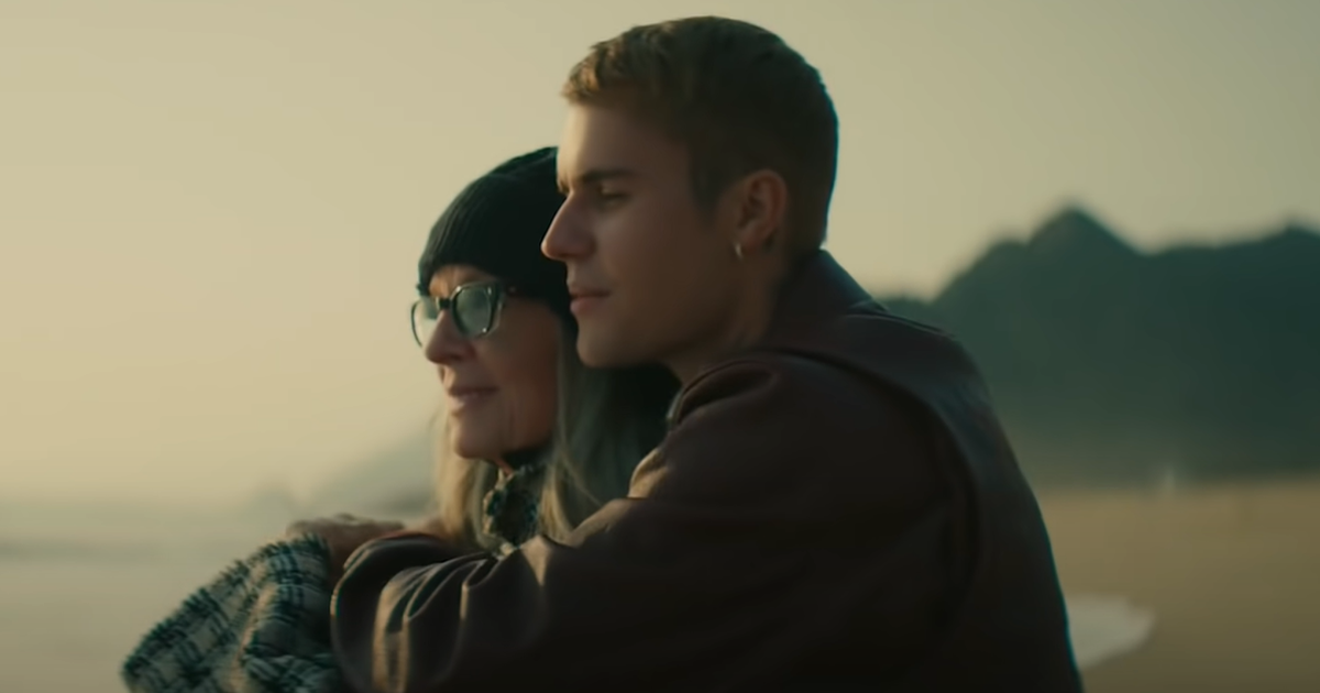 Diane Keaton revela que mal conhecia Justin Bieber antes de "Ghost"