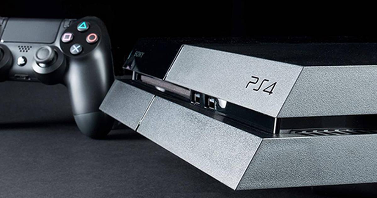 Playstation 4 - PlayStation 4 volta ao topo e é o console mais vendido em  novembro nos EUA - The Enemy