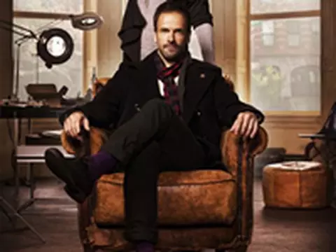 CBS encomenda temporadas completas de Elementary e Vegas