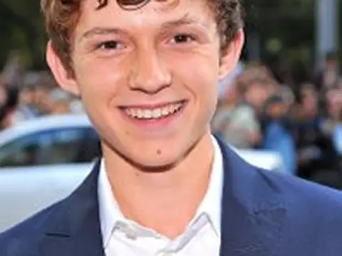 No Coração do Mar | Filme sobre a história que inspirou Moby Dick contrata ator de O Impossível