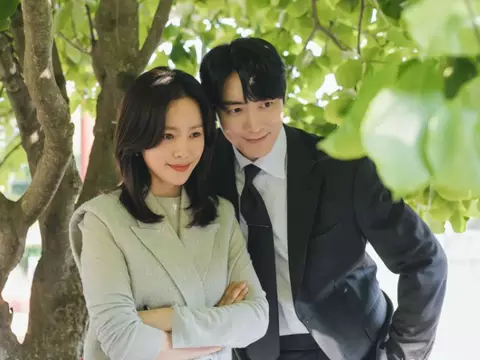 Cena de Meu Secretário Perfeito (Reprodução)