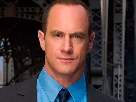 Nova série de Law & Order será adiada após saída de showrunner