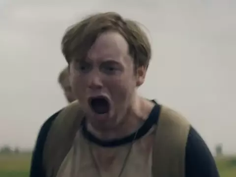 A Longa Marcha | Novo suspense adaptado de Stephen King ganha trailer; assista