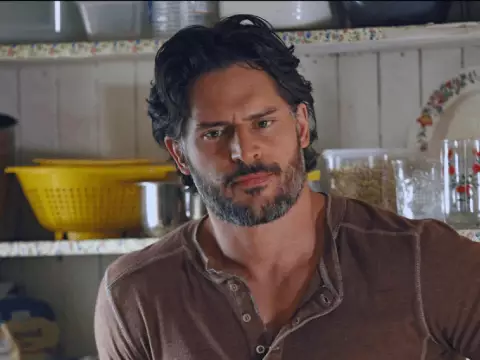 Joe Manganiello vai protagonizar suspense zumbi Mountain Man