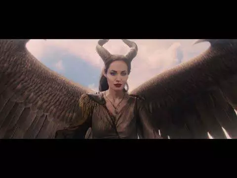 Malévola ganha novos clipes