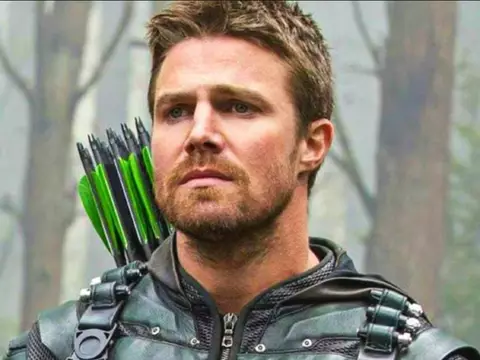 Rancho Dutton | Stephen Amell hizo audición para un papel en una serie de Yellowstone